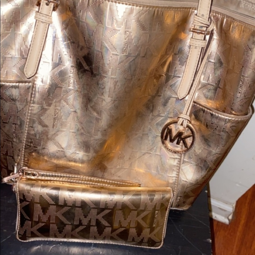 Micheal Kors handbag